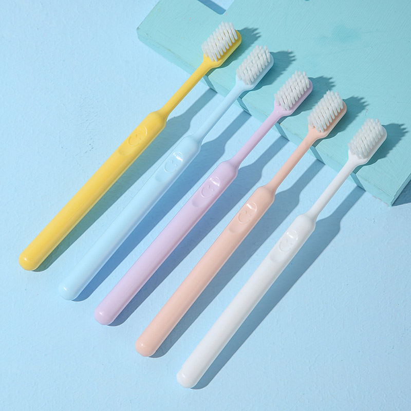 Household toothbrush